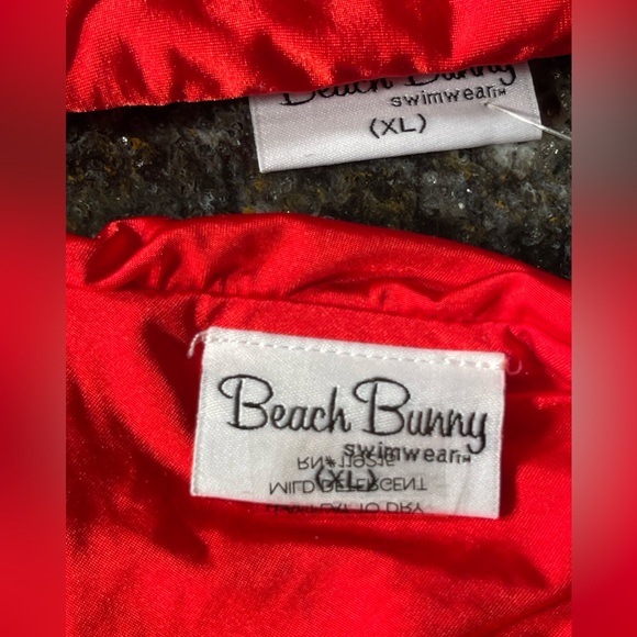 NWT beach bunny bikini Gimme More bandeau XL set - Picture 6 of 12
